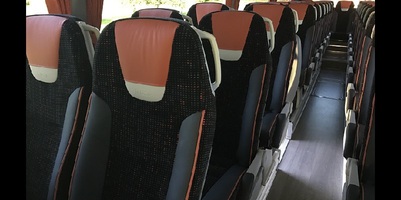 Man Irizar i6 plus (butacas en semicuero conford)